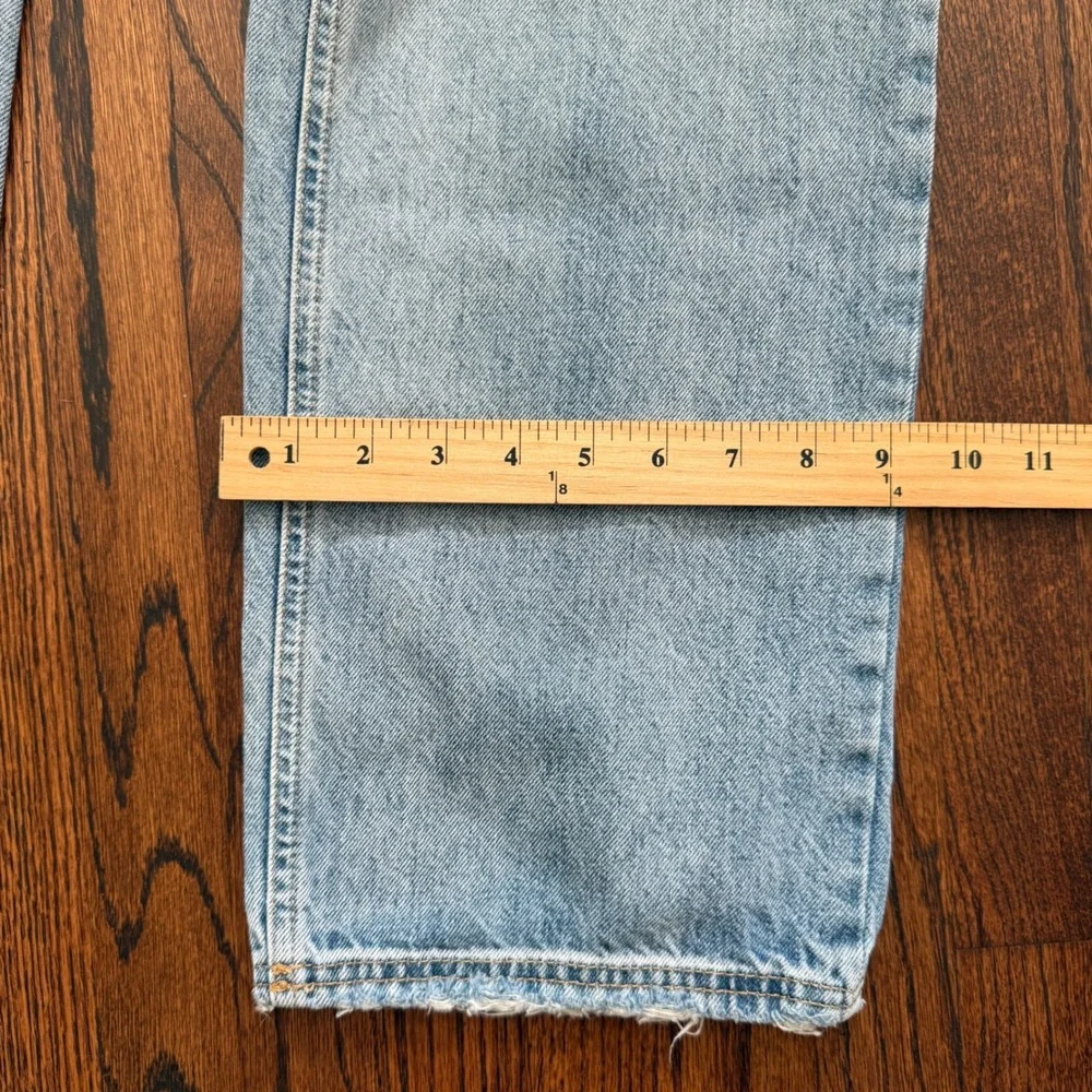 We The Free Ripped High Rise Straight Leg‎ Jeans Light Wash Distressed 24 Baggy